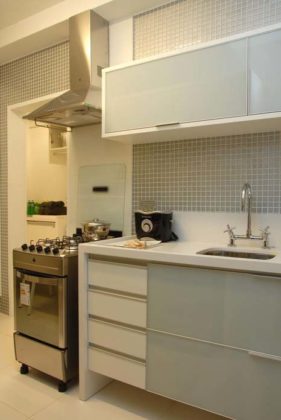 Cozinha de apartamento pequeno