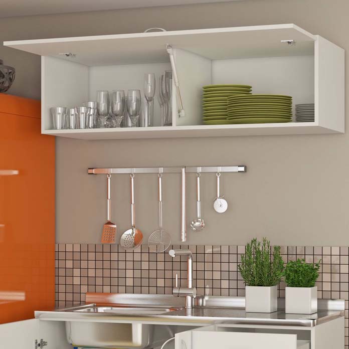 imagem de armário de cozinha de parede com utensílios domésticos organizados por categorias