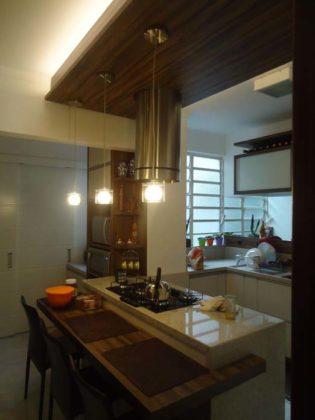 cozinha decorada com luminaria