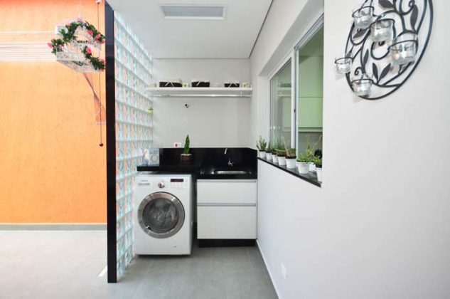 lavanderia com decoração simples