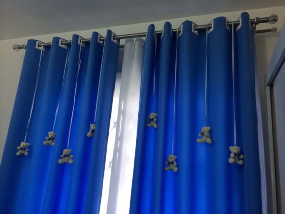 quarto de bebe decorado com cortina