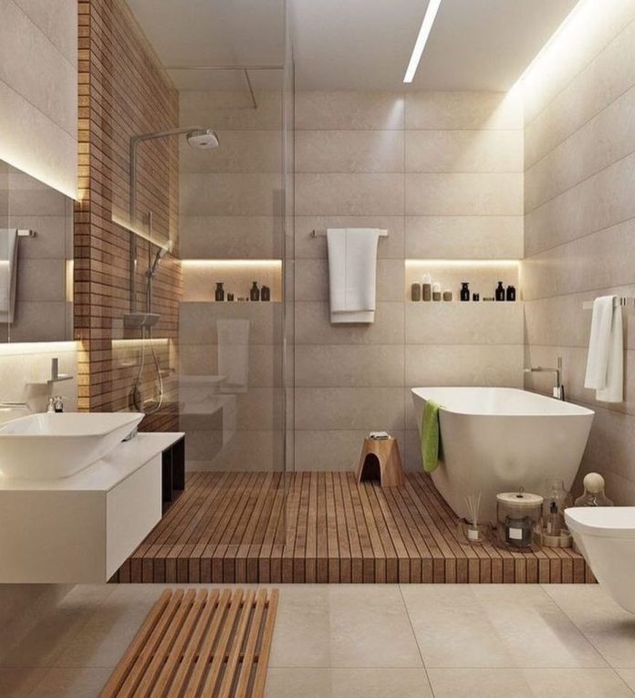 Banheiro moderno com piso de madeira