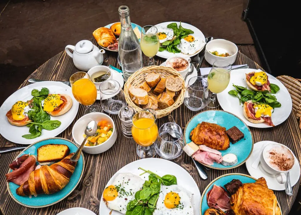 o que servir brunch